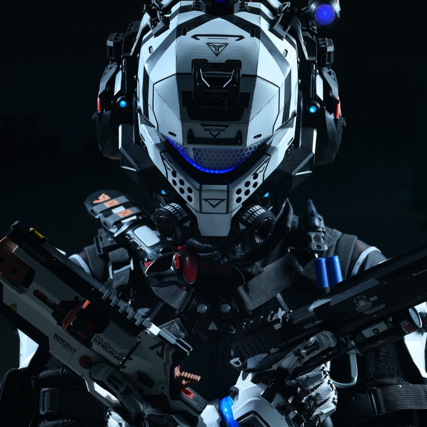 Titanfall 2 Pulse Blade Pilot Helmet – Life-Size Wearable Replica, Cosplay Helmet, Collectible Gaming Display Prop for Fans
