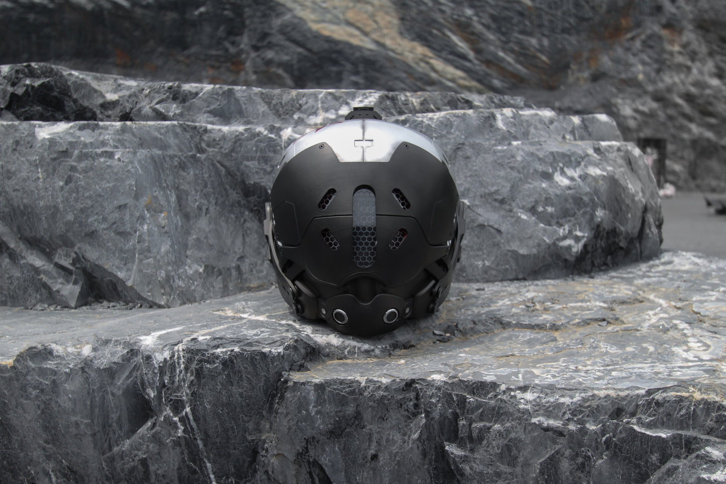 Titanfall 2 Kane pilot helmet