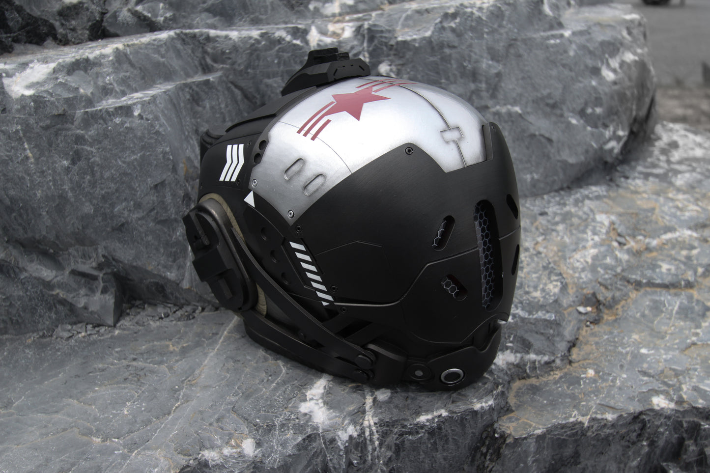 Titanfall 2 Kane pilot helmet