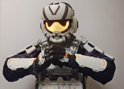Titanfall 2 Viper Pilot Helmet Replica – Life-Size Cosplay Helmet, Wearable Gaming Display, Exclusive Villain Collectible Prop for Fans