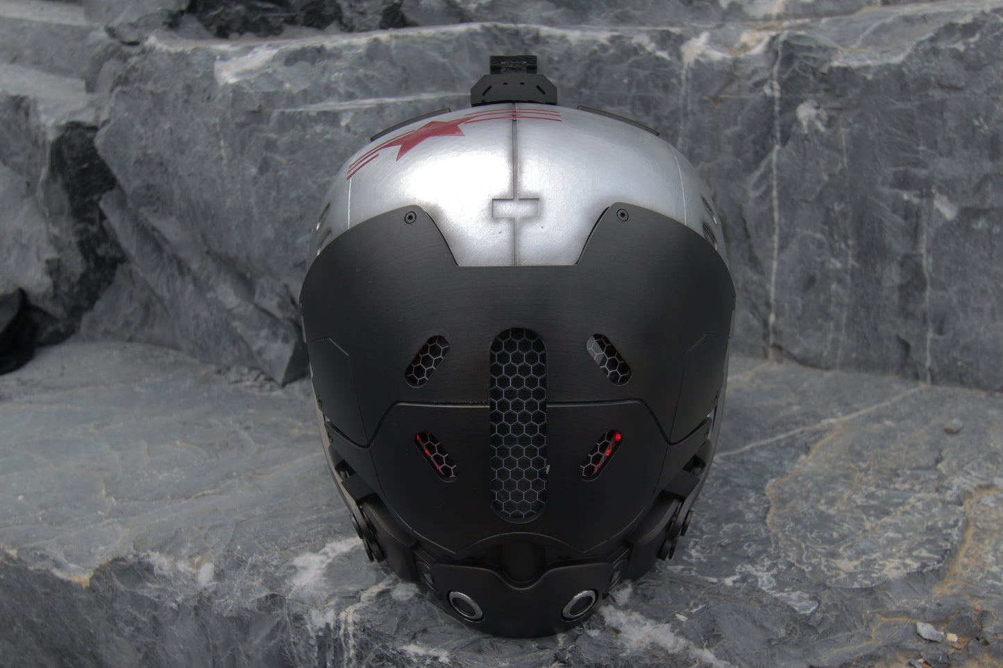 Titanfall 2 Kane pilot helmet