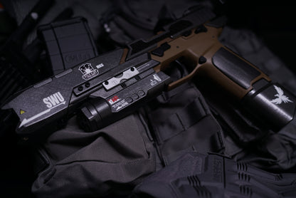 Titanfall 2 Smart Pistol Replica Body Kit – Full-Scale Gel Blaster Conversion Set, Custom DIY Prop (No Gun Included), Cosplay Accessory for Gamers