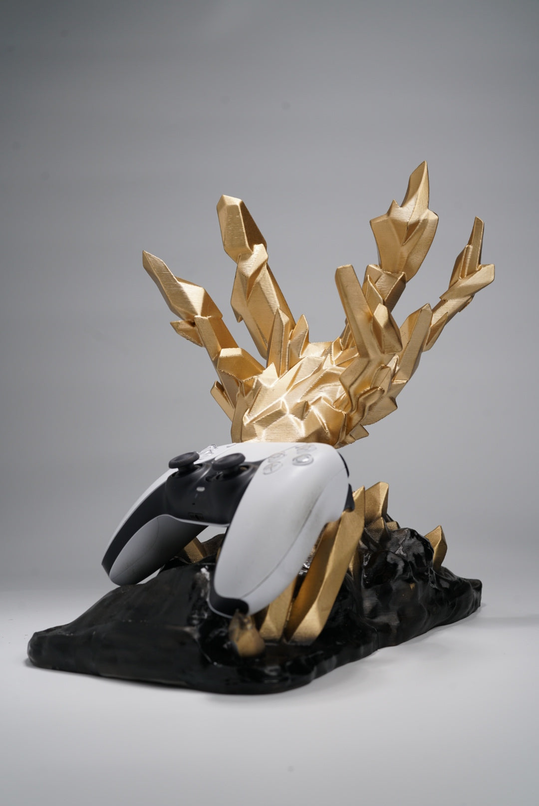 Death Stranding Chiral Crystal Desktop Stand – Multi-Functional Organizer, Gaming Desk Decor, Collectible Fan Gift for Porters