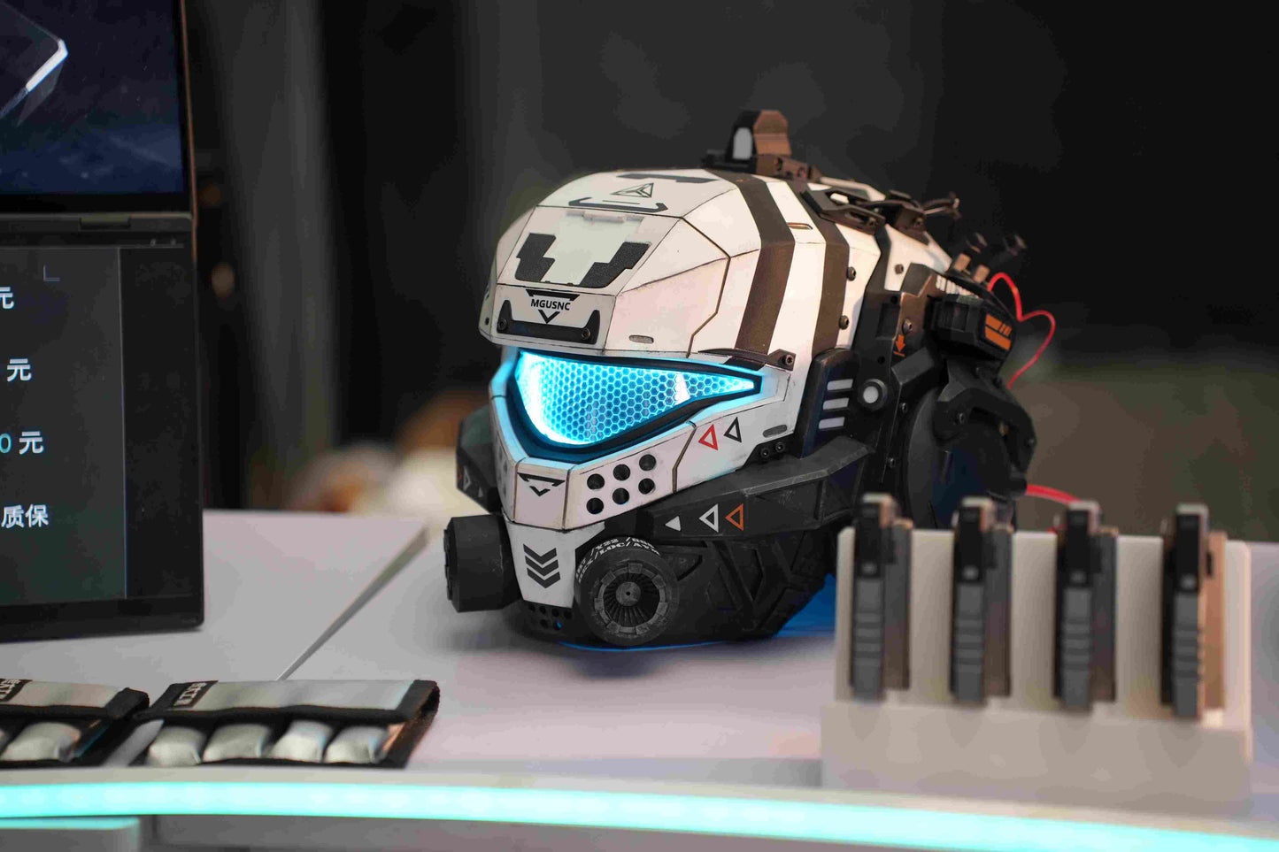 Titanfall 2 Pulse Blade Pilot Helmet – Life-Size Wearable Replica, Cosplay Helmet, Collectible Gaming Display Prop for Fans