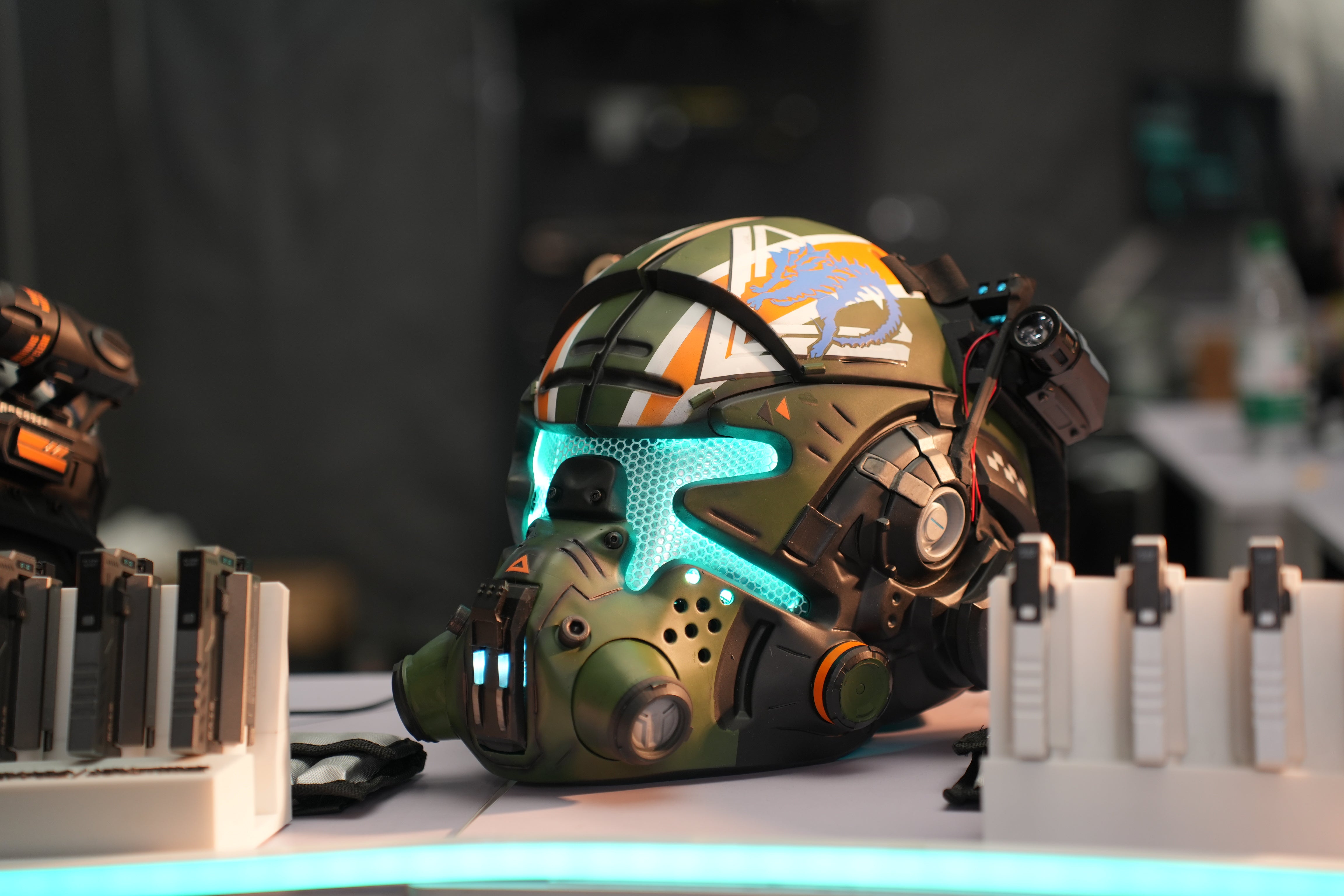 Titanfall 2 Jack Cooper Pilot Helmet – Life-Size Wearable Replica, Cosplay Helmet, Collectible Gaming Display Prop for Fans