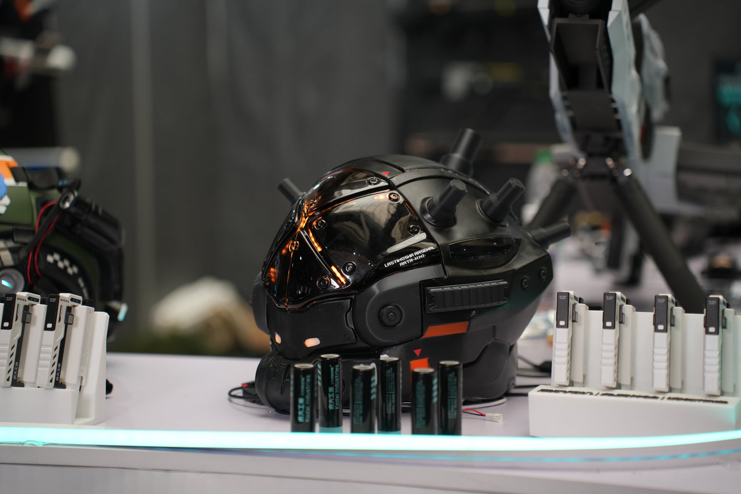 Titanfall Cloak Pilot Helmet Replica – Life-Size Cosplay Helmet, Wearable Premium Frontier Hunter Prop, Collectible Gaming Display for Fans