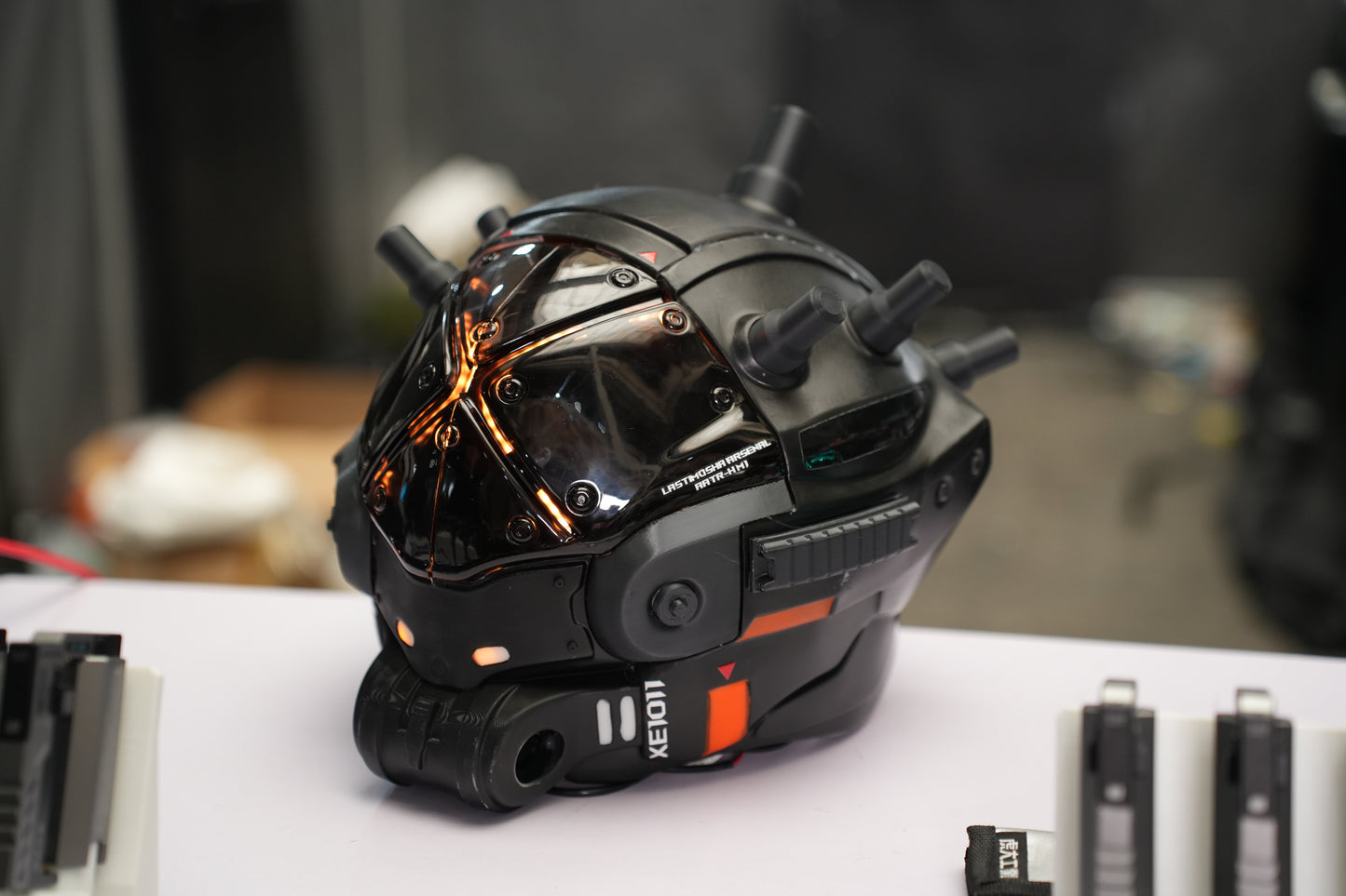 Titanfall Cloak Pilot Helmet Replica – Life-Size Cosplay Helmet, Wearable Premium Frontier Hunter Prop, Collectible Gaming Display for Fans