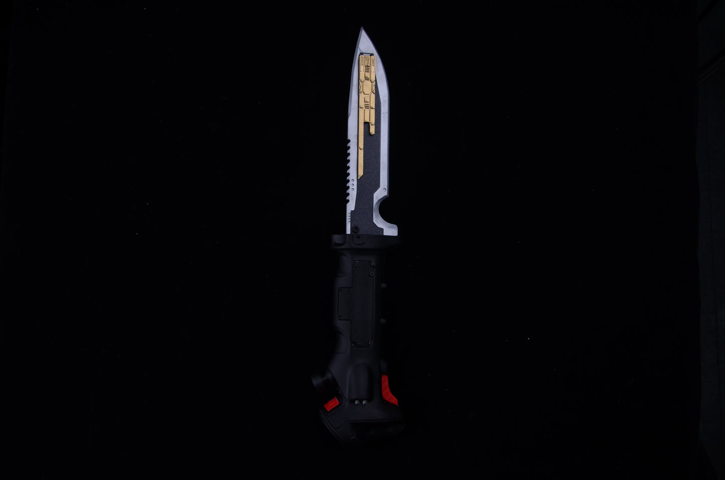 Titanfall 2 Data Knife Replica – Life-Size Full-Scale Prop, Cosplay Accessory, Collectible Gaming Display for Fans