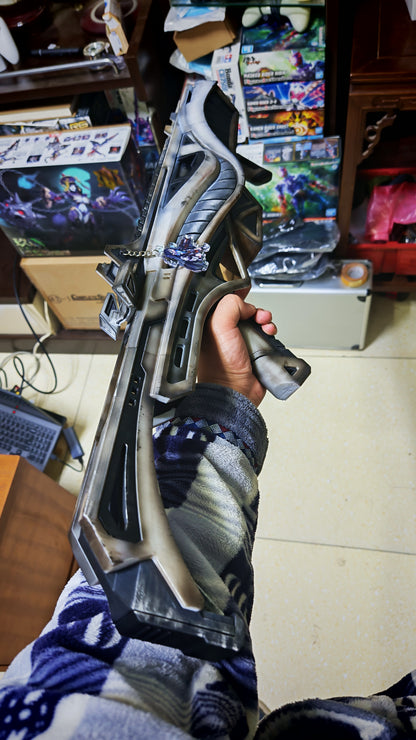 Apex Legends R99 "Blade" Skin Replica Prop – Life-Size SMG Cosplay Weapon, Collectible Display Model for Gamers