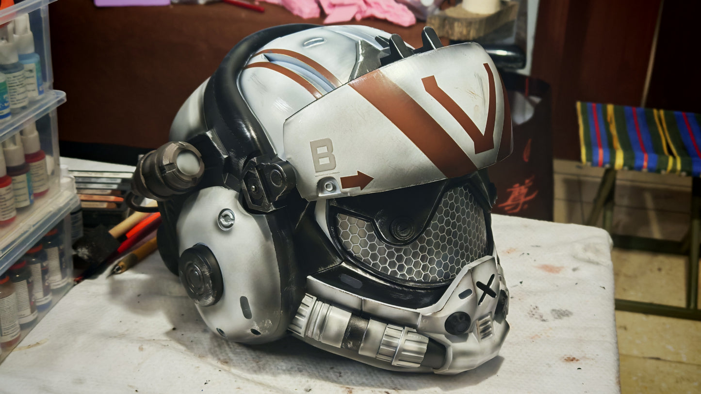 Titanfall 2 Viper Pilot Helmet Replica – Life-Size Cosplay Helmet, Wearable Gaming Display, Exclusive Villain Collectible Prop for Fans