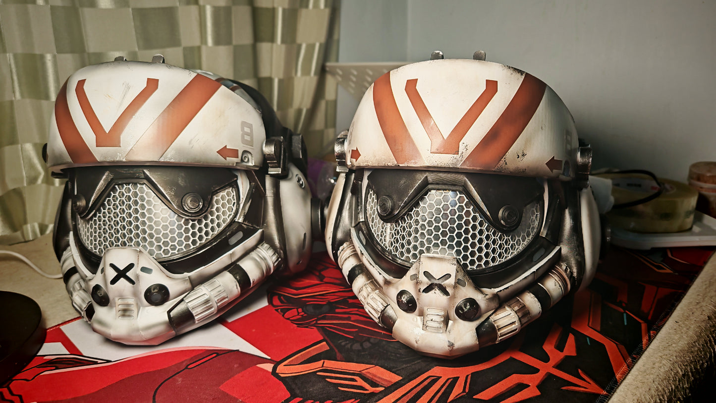Titanfall 2 Viper Pilot Helmet Replica – Life-Size Cosplay Helmet, Wearable Gaming Display, Exclusive Villain Collectible Prop for Fans