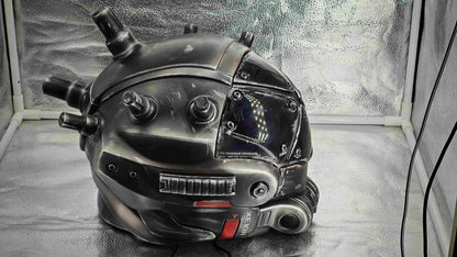 Titanfall Cloak Pilot Helmet Replica – Life-Size Cosplay Helmet, Wearable Premium Frontier Hunter Prop, Collectible Gaming Display for Fans