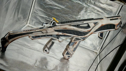 Apex Legends R99 "Blade" Skin Replica Prop – Life-Size SMG Cosplay Weapon, Collectible Display Model for Gamers
