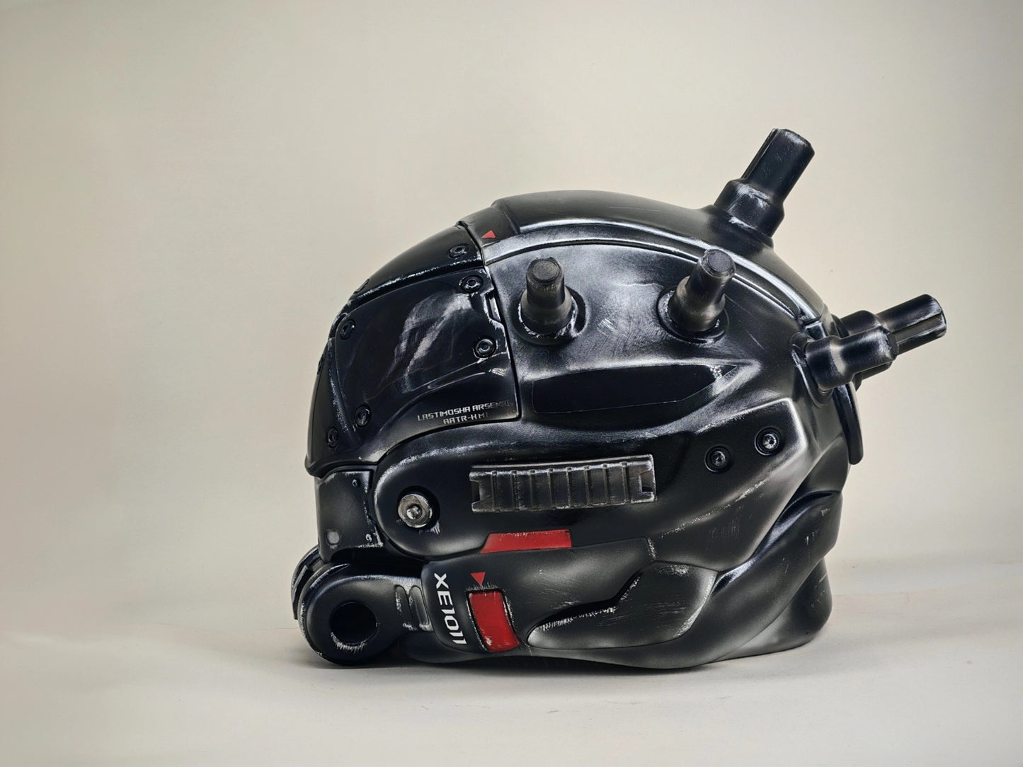 Titanfall Cloak Pilot Helmet Replica – Life-Size Cosplay Helmet, Wearable Premium Frontier Hunter Prop, Collectible Gaming Display for Fans