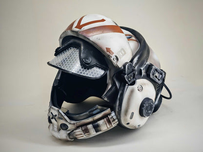 Titanfall 2 Viper Pilot Helmet Replica – Life-Size Cosplay Helmet, Wearable Gaming Display, Exclusive Villain Collectible Prop for Fans