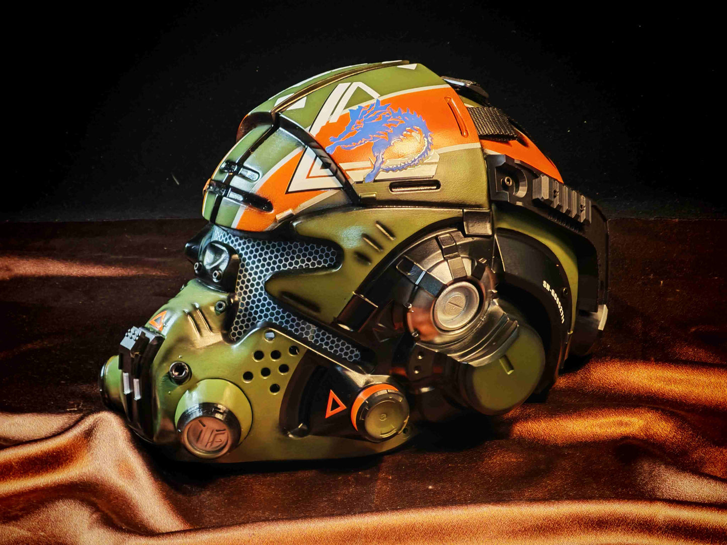 Titanfall 2 Jack Cooper Pilot Helmet – Life-Size Wearable Replica, Cosplay Helmet, Collectible Gaming Display Prop for Fans