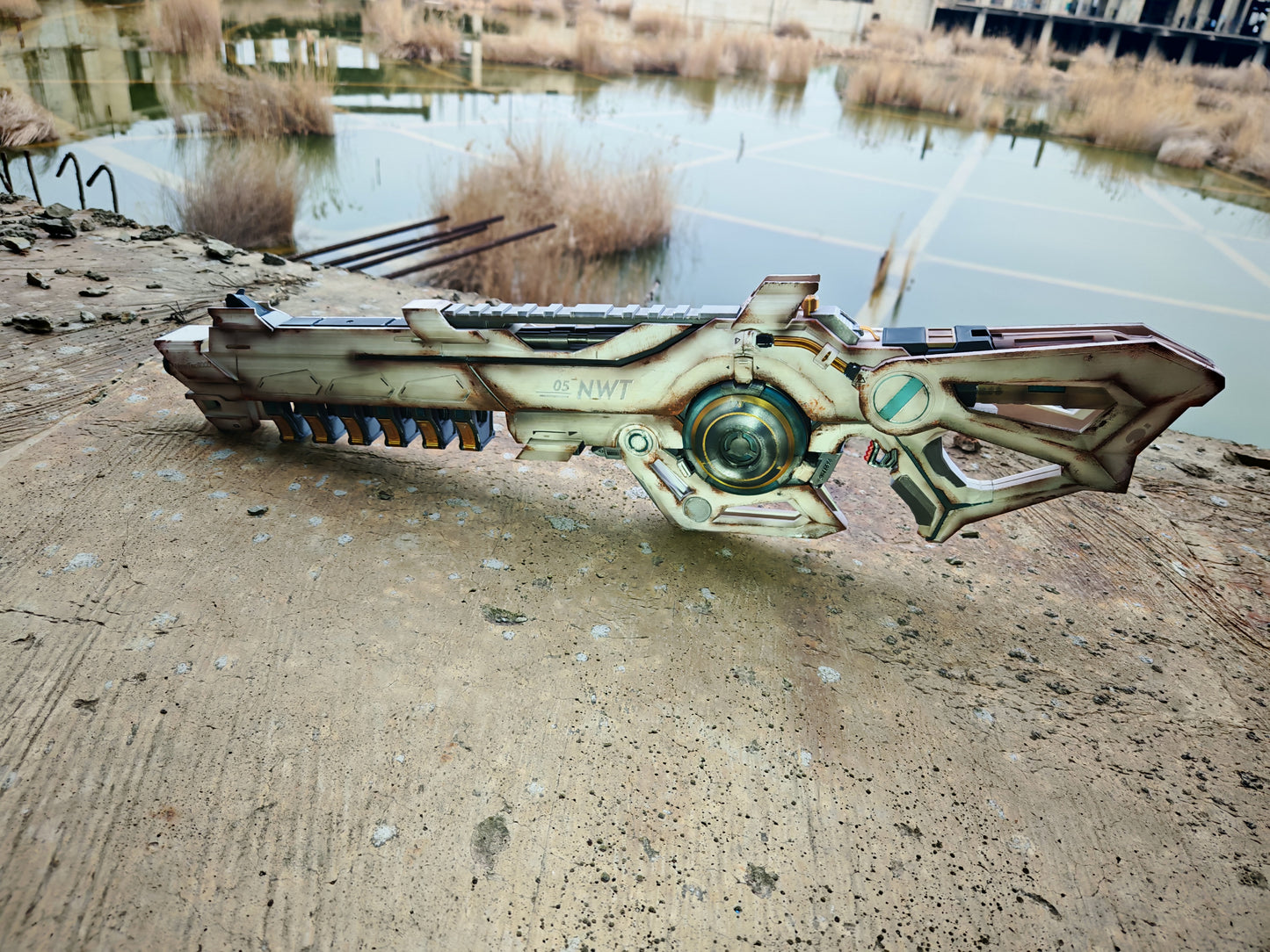 Apex Legends "Valkyrie's Revenge" Replica Prop – Life-Size Cosplay Weapon, Collectible Gaming Armor Display for Fans