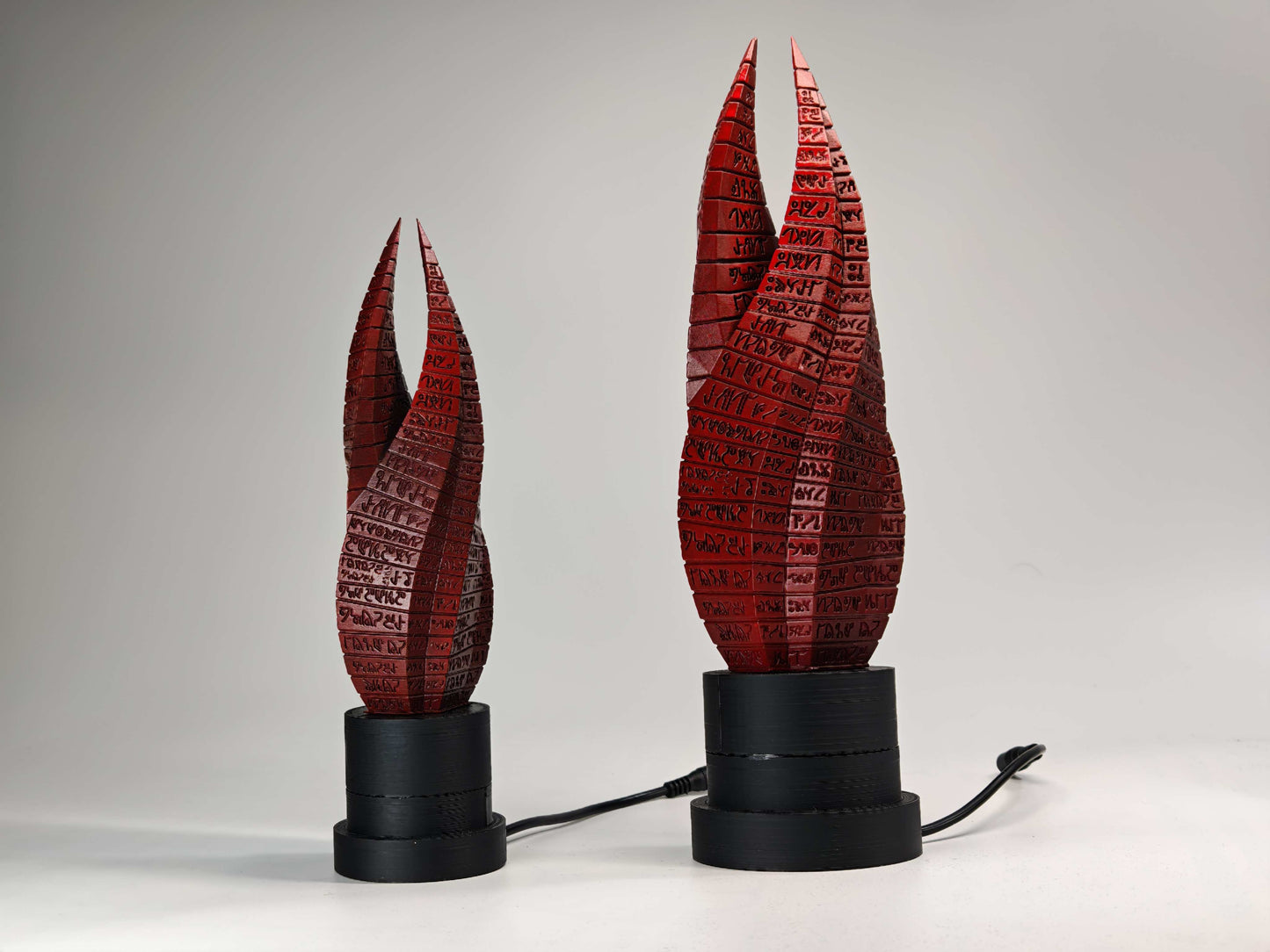Dead Space Marker LED Desk Lamp – Replica with Iconic Ishimura Red Glow, Gaming Desk Decor, Collectible Horror Light for Fans