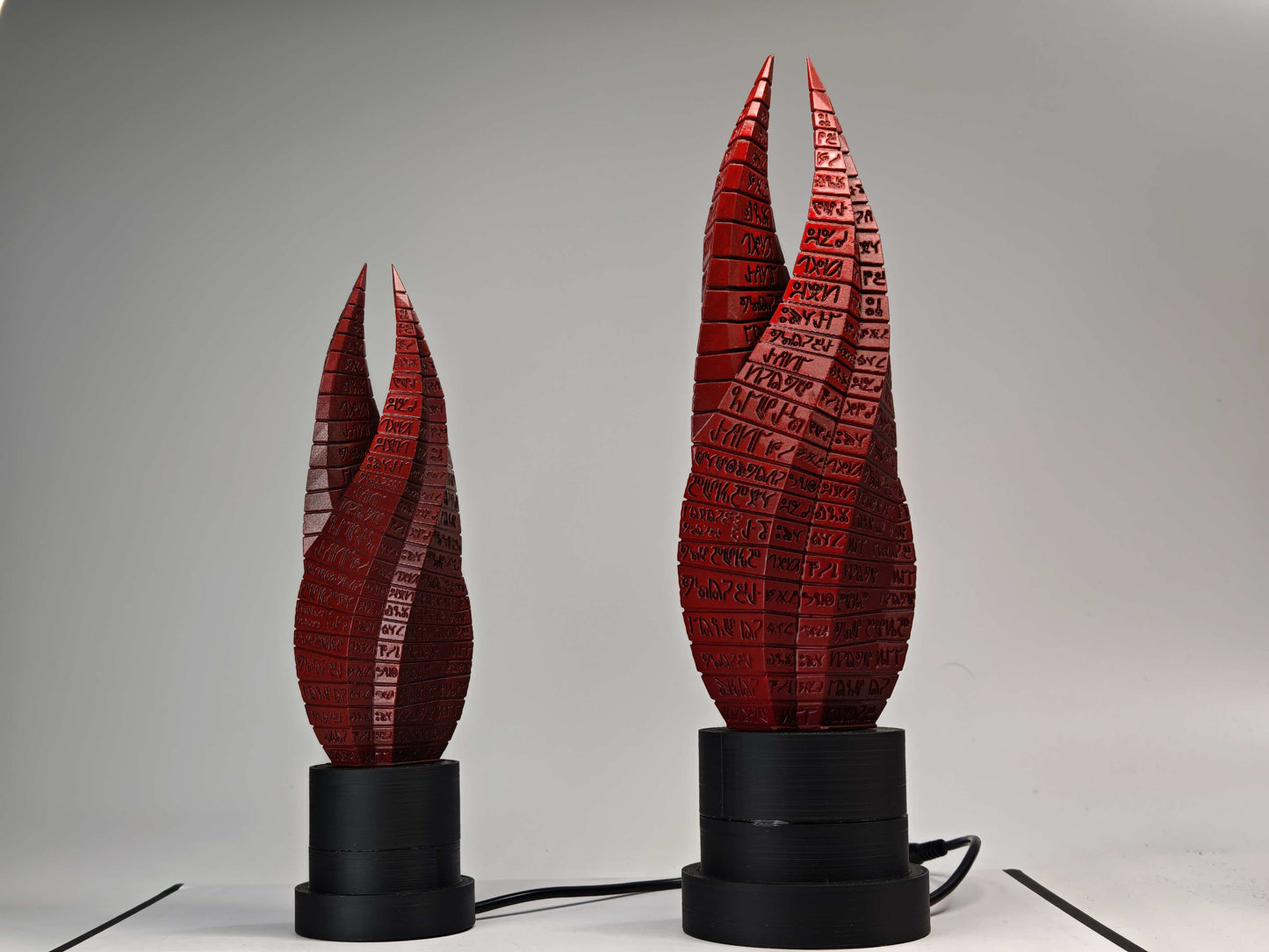 Dead Space Marker LED Desk Lamp – Replica with Iconic Ishimura Red Glow, Gaming Desk Decor, Collectible Horror Light for Fans