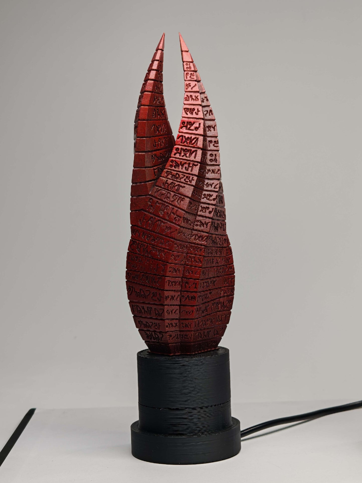 Dead Space Marker LED Desk Lamp – Replica with Iconic Ishimura Red Glow, Gaming Desk Decor, Collectible Horror Light for Fans
