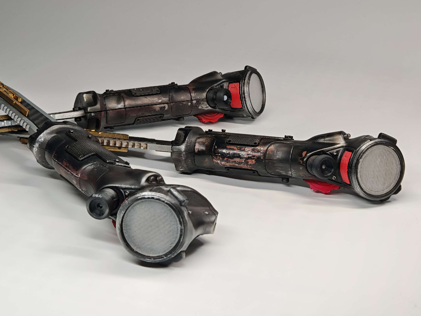 Titanfall 2 Data Knife Replica – Life-Size Full-Scale Prop, Cosplay Accessory, Collectible Gaming Display for Fans