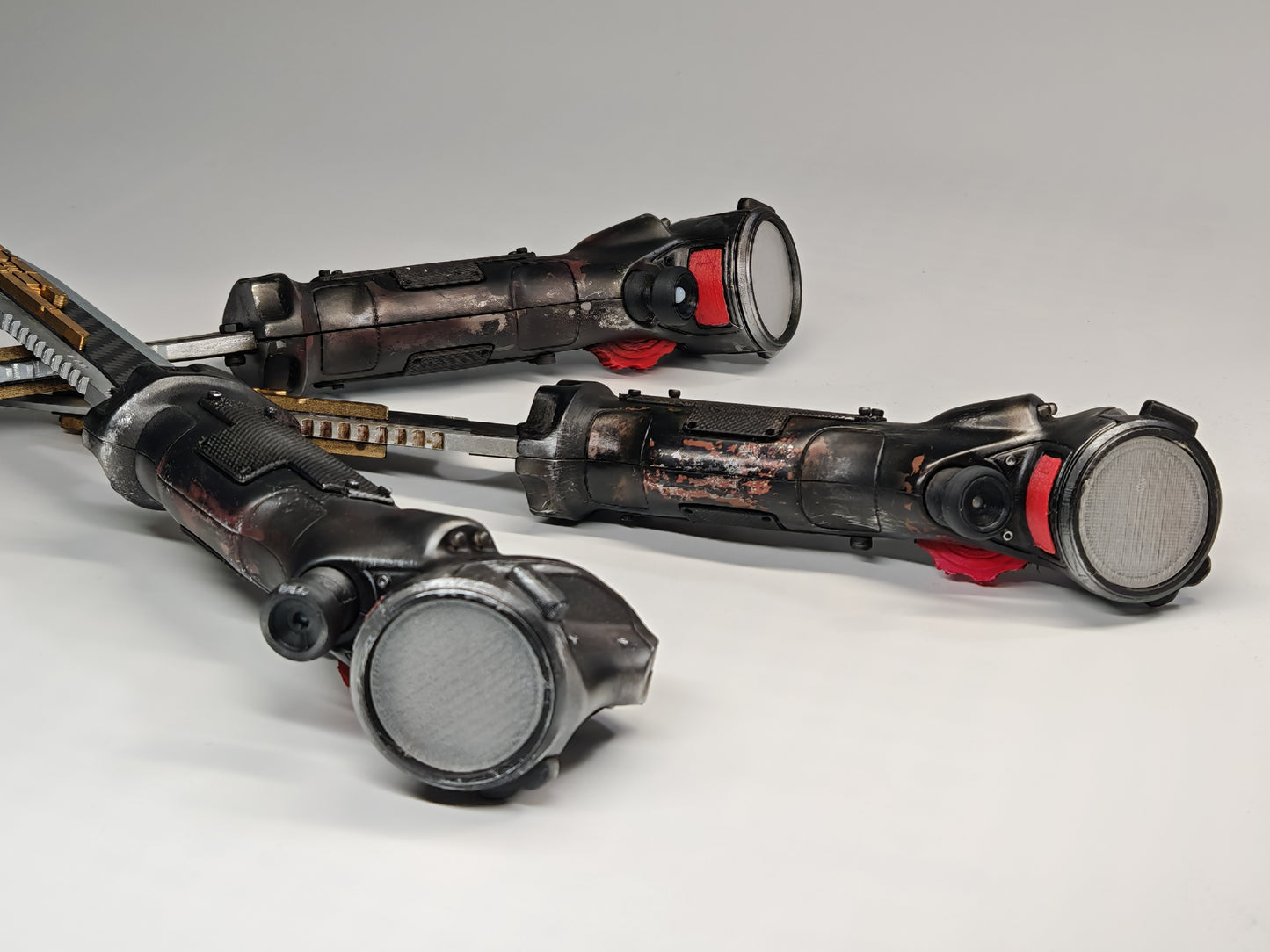Titanfall 2 Data Knife Replica – Life-Size Full-Scale Prop, Cosplay Accessory, Collectible Gaming Display for Fans