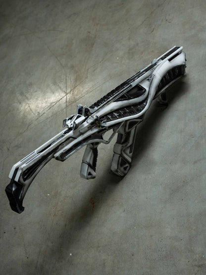 Apex Legends R99 "Blade" Skin Replica Prop – Life-Size SMG Cosplay Weapon, Collectible Display Model for Gamers
