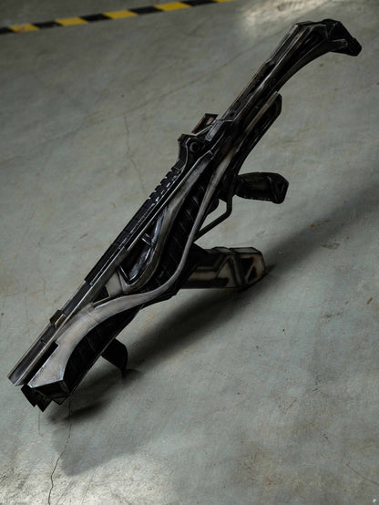 Apex Legends R99 "Blade" Skin Replica Prop – Life-Size SMG Cosplay Weapon, Collectible Display Model for Gamers