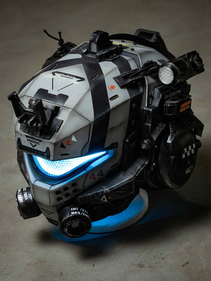 Titanfall 2 Pulse Blade Pilot Helmet – Life-Size Wearable Replica, Cosplay Helmet, Collectible Gaming Display Prop for Fans