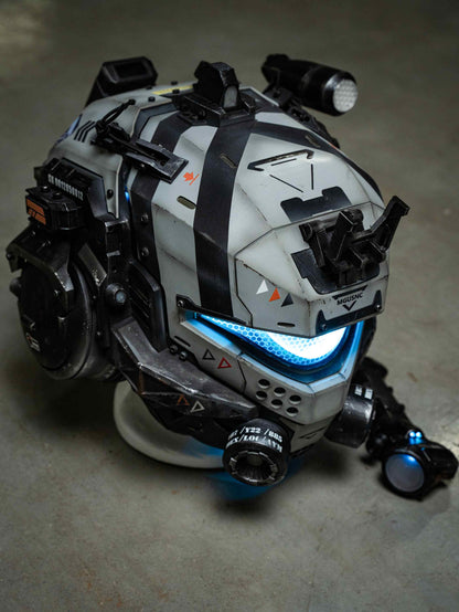 Titanfall 2 Pulse Blade Pilot Helmet – Life-Size Wearable Replica, Cosplay Helmet, Collectible Gaming Display Prop for Fans