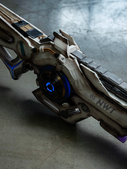Apex Legends "Valkyrie's Revenge" Replica Prop – Life-Size Cosplay Weapon, Collectible Gaming Armor Display for Fans
