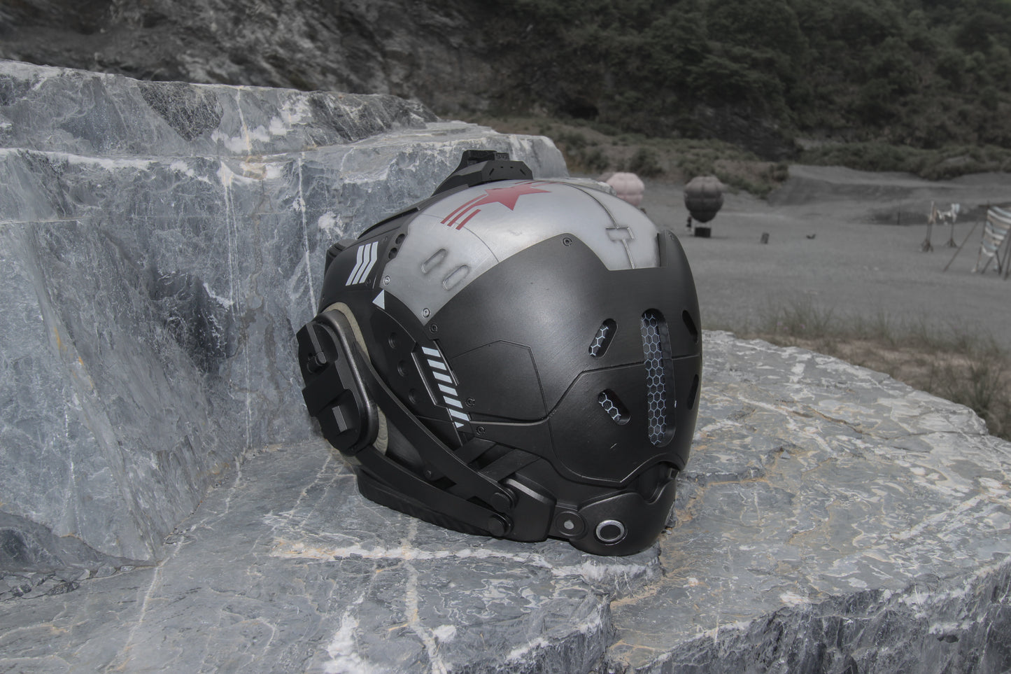 Titanfall 2 Kane pilot helmet